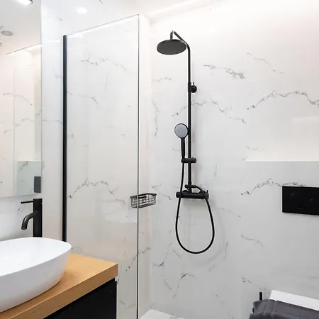 The Edge - Luxury Residences Athens Room photo