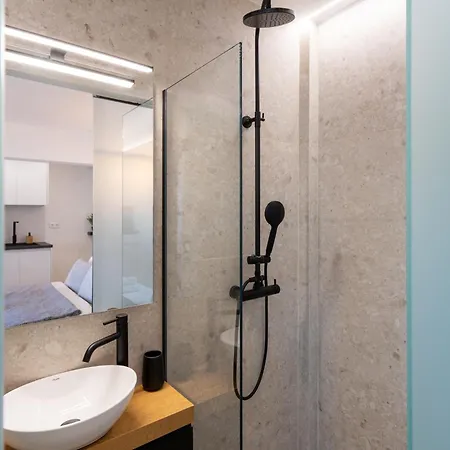 The Edge - Luxury Residences Athens Room photo