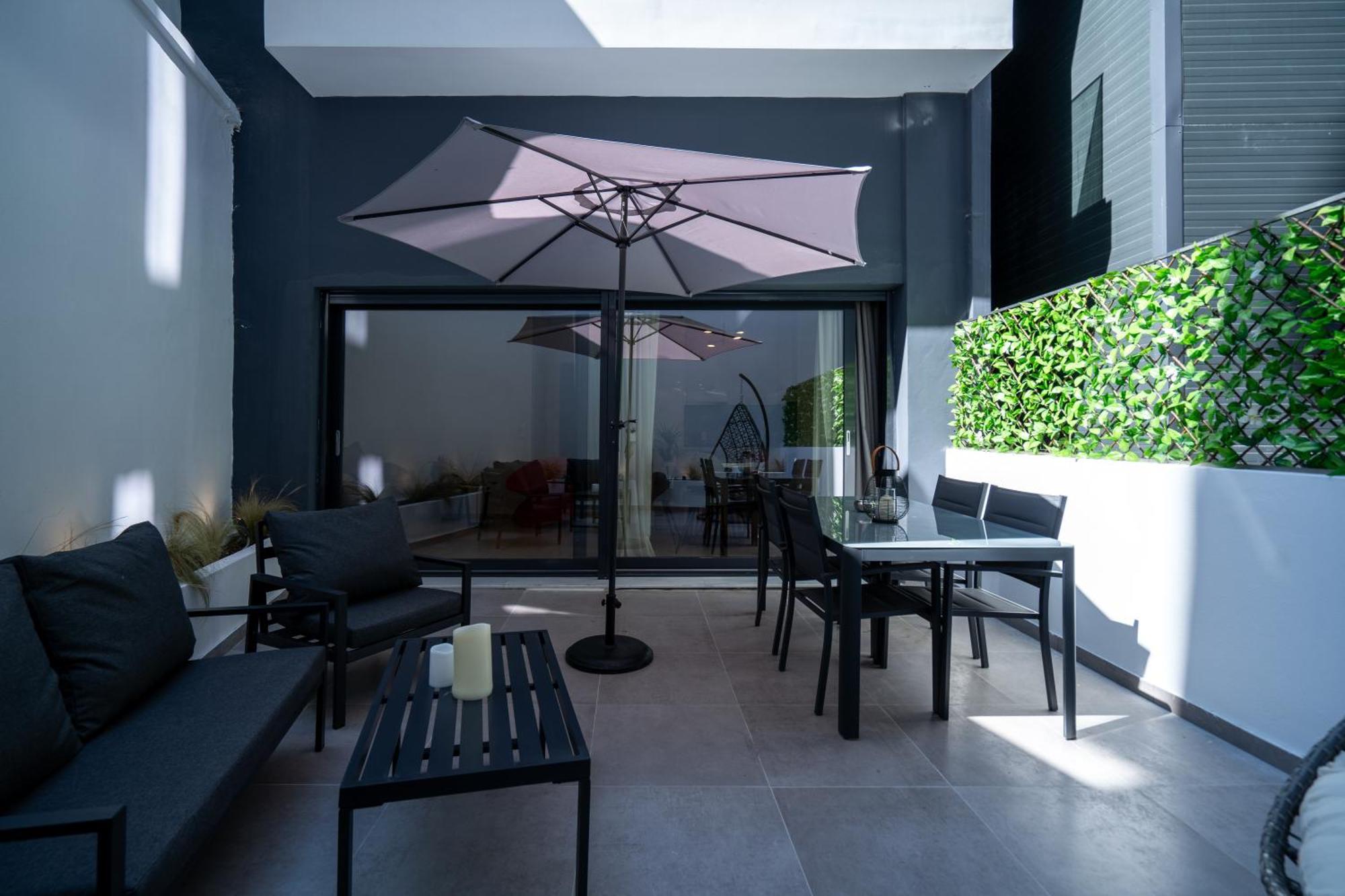The Edge - Luxury Residences Apartment